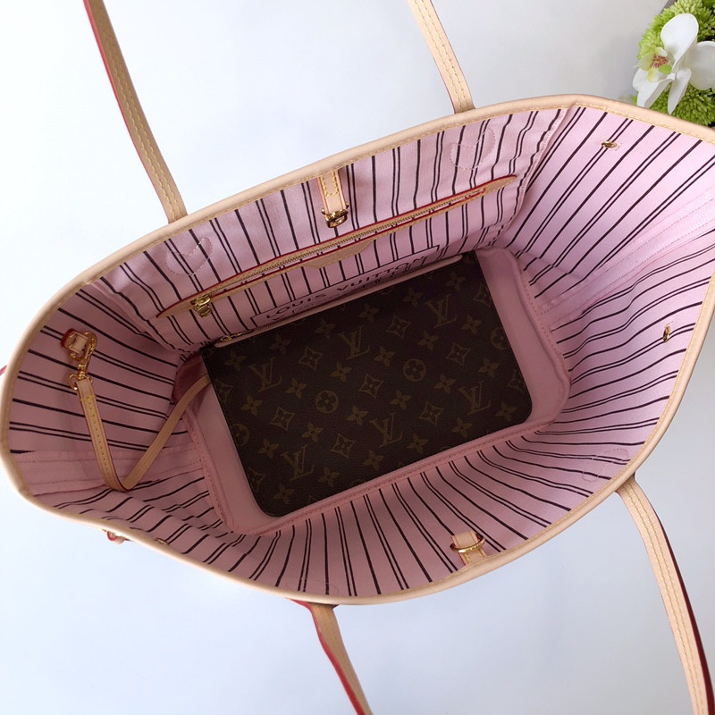 Louis Vuitton Neverfull Bag