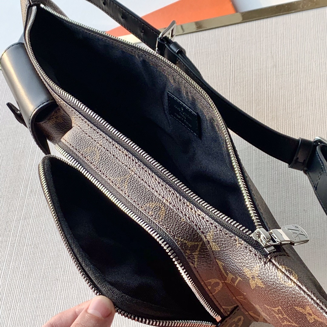 Louis Vuitton Bumbag Bag