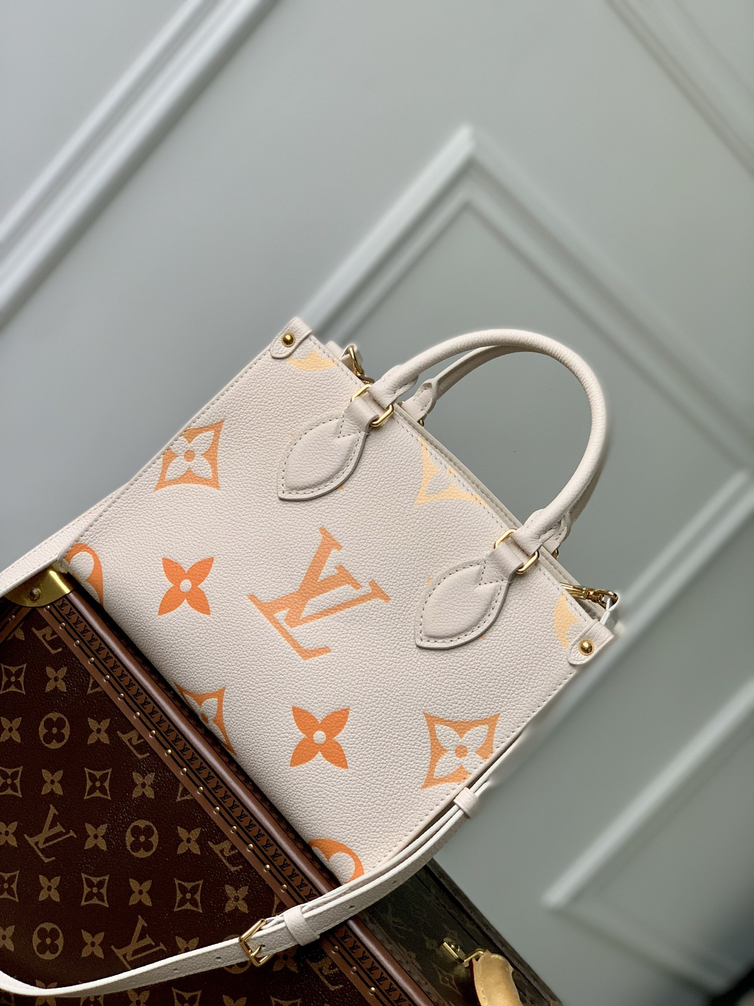 Louis Vuitton Onthego Bag