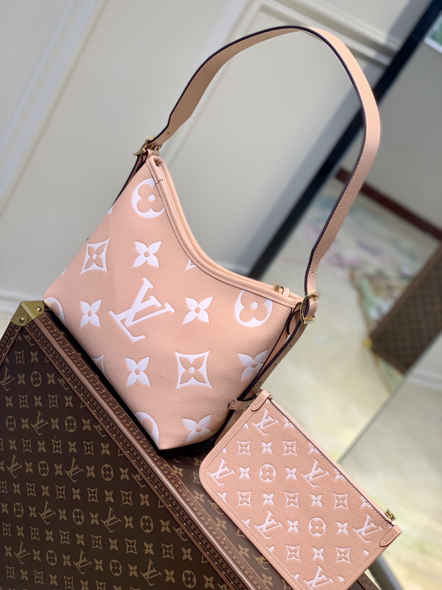 Louis Vuitton Carryall Bag