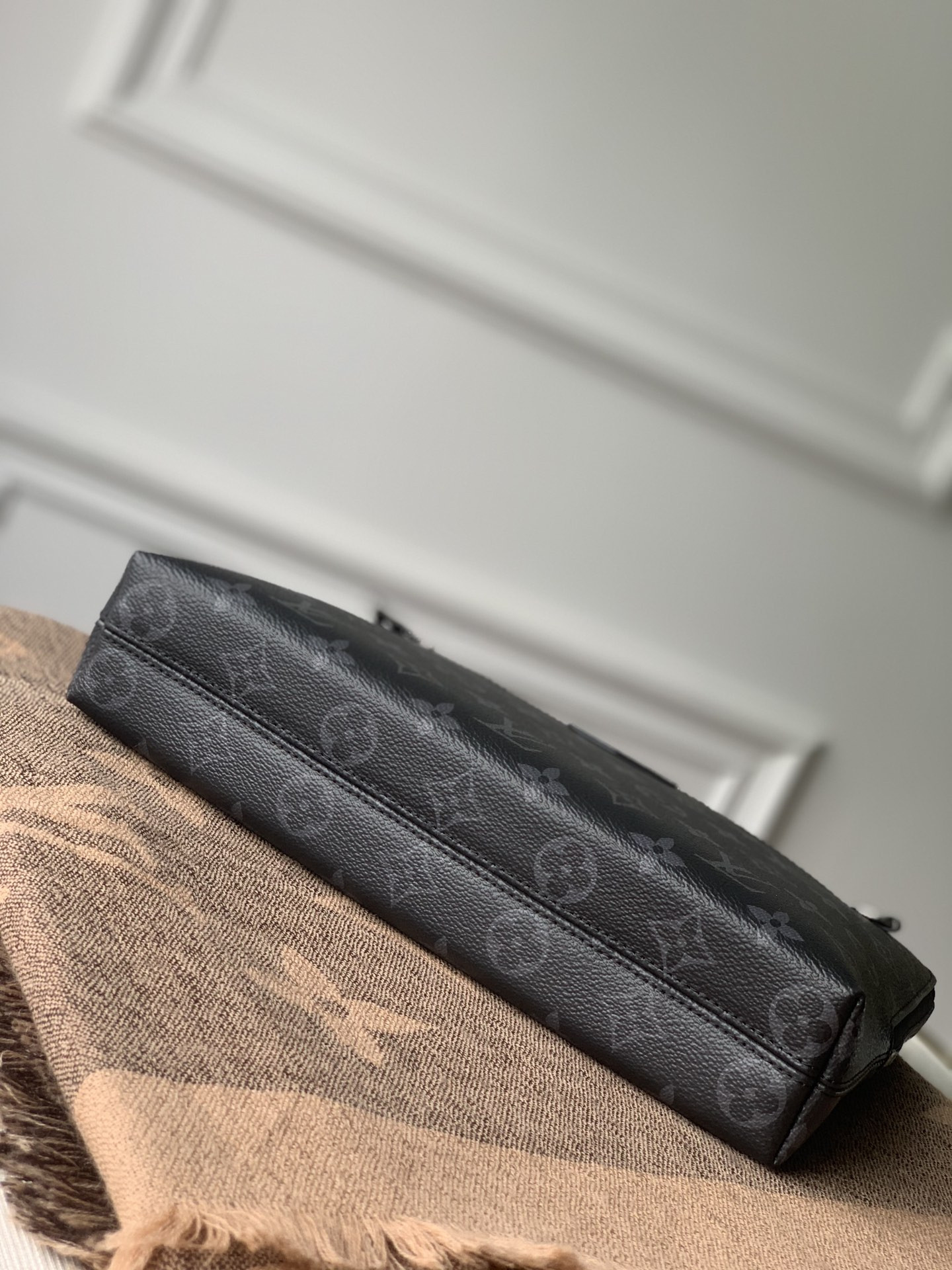 Louis Vuitton Pochette Voyage Bag