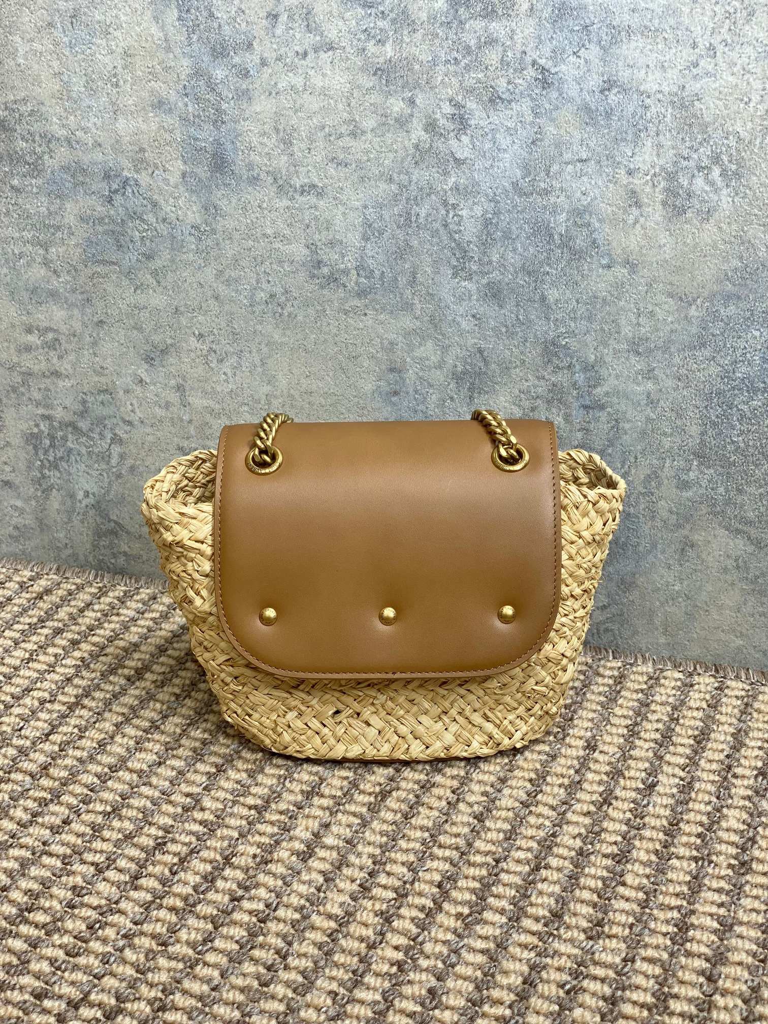 Yves Saint Laurent straw mini MANON handmade model: 774269 size: 23x12x6