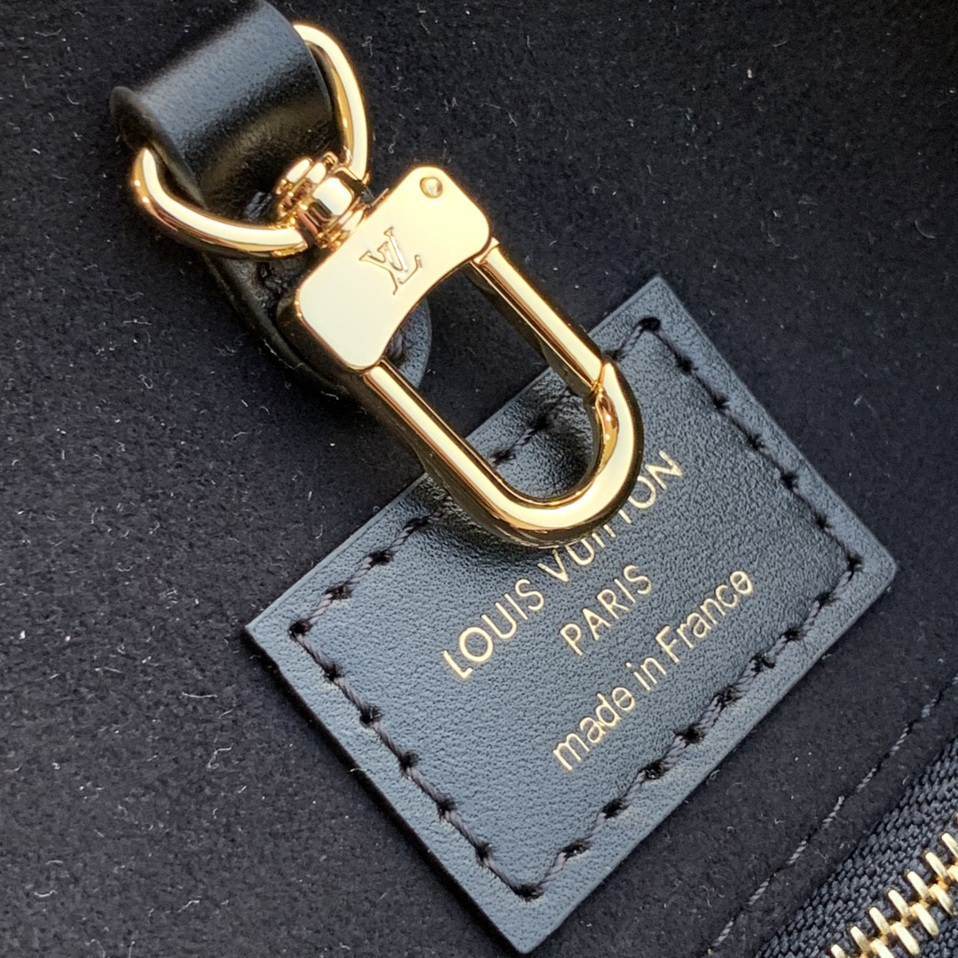 Louis Vuitton Onthego Bag