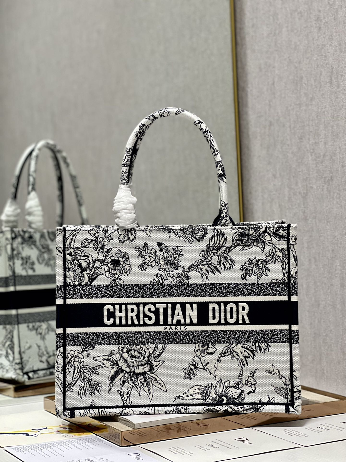 Medium Dior Book Tote