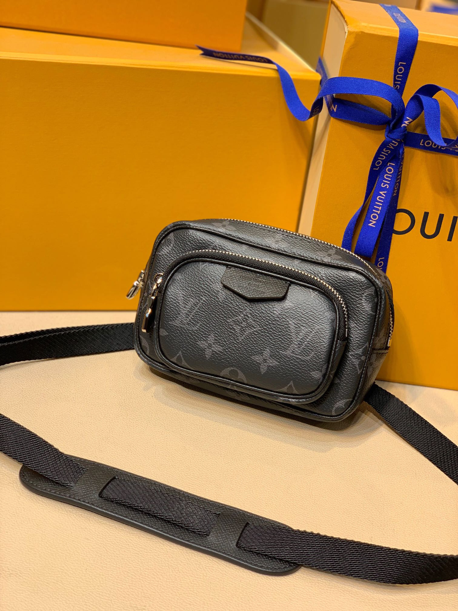 Louis Vuitton Outdoor Bag