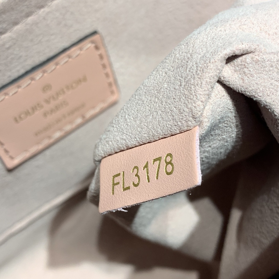 Louis Vuitton Locky Bb Bag