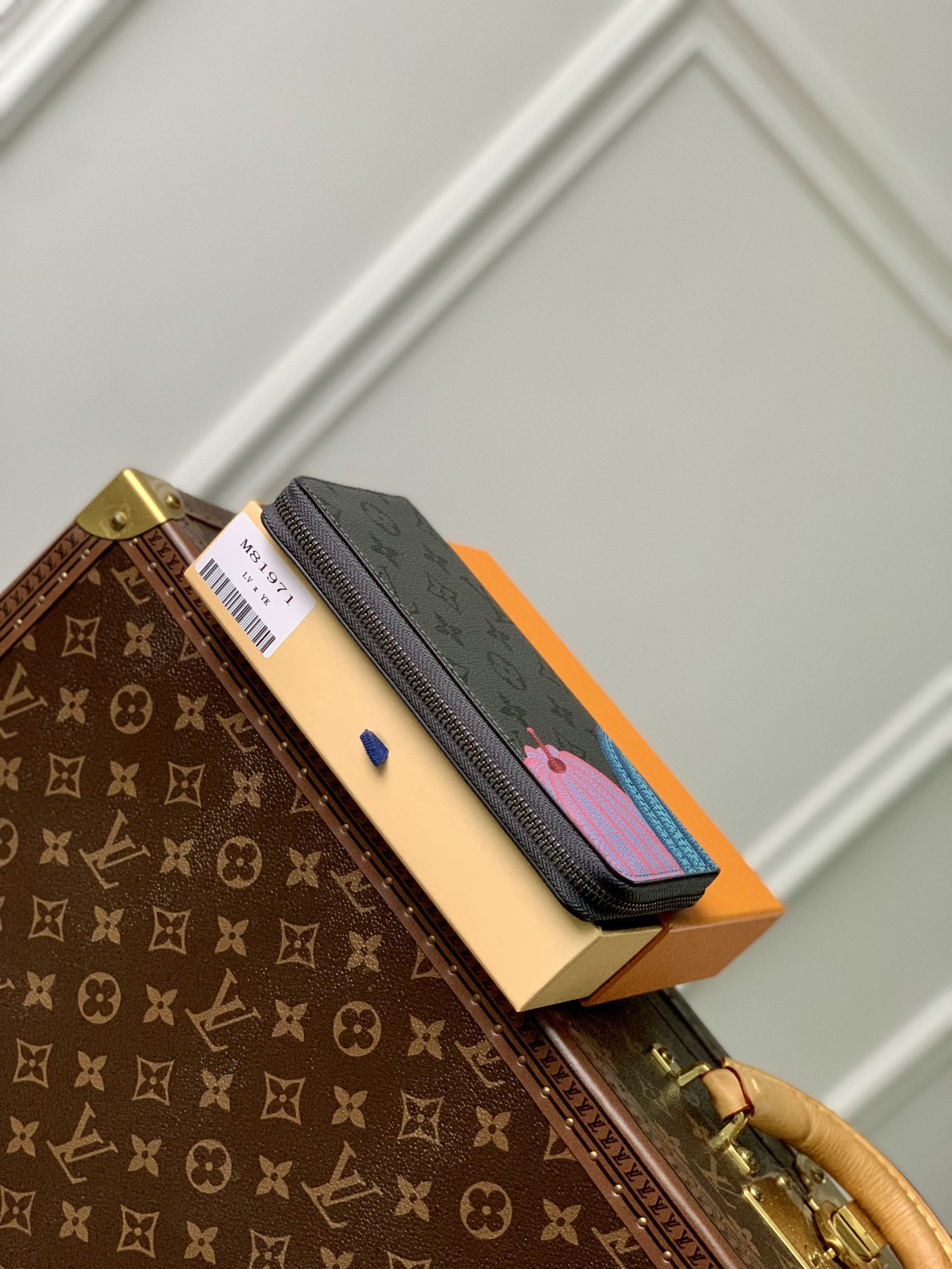 Louis Vuitton Yk Zippy Bag