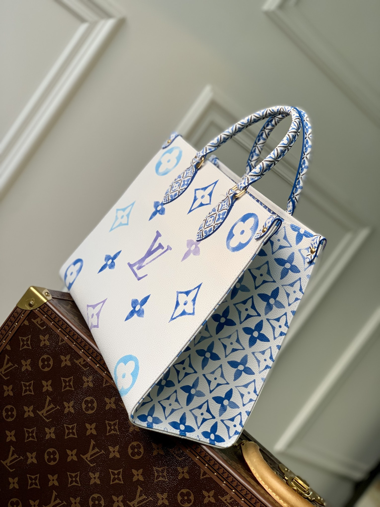 Louis Vuitton Onthego Bag