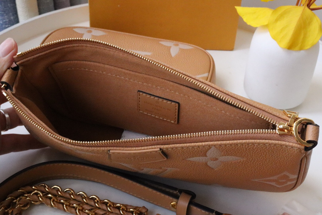 Louis Vuitton Multi Pochette Accessories Bag