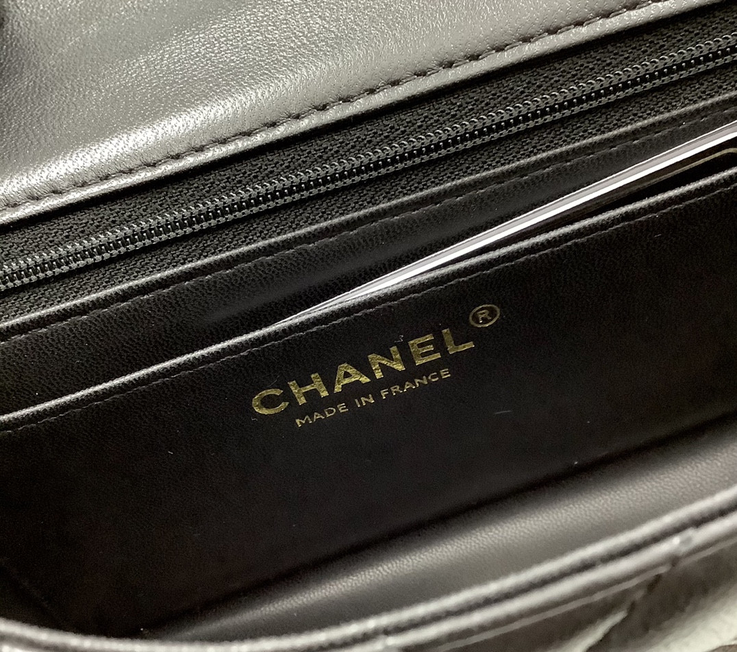 Chanle Mini Flap Bag With Top Handle