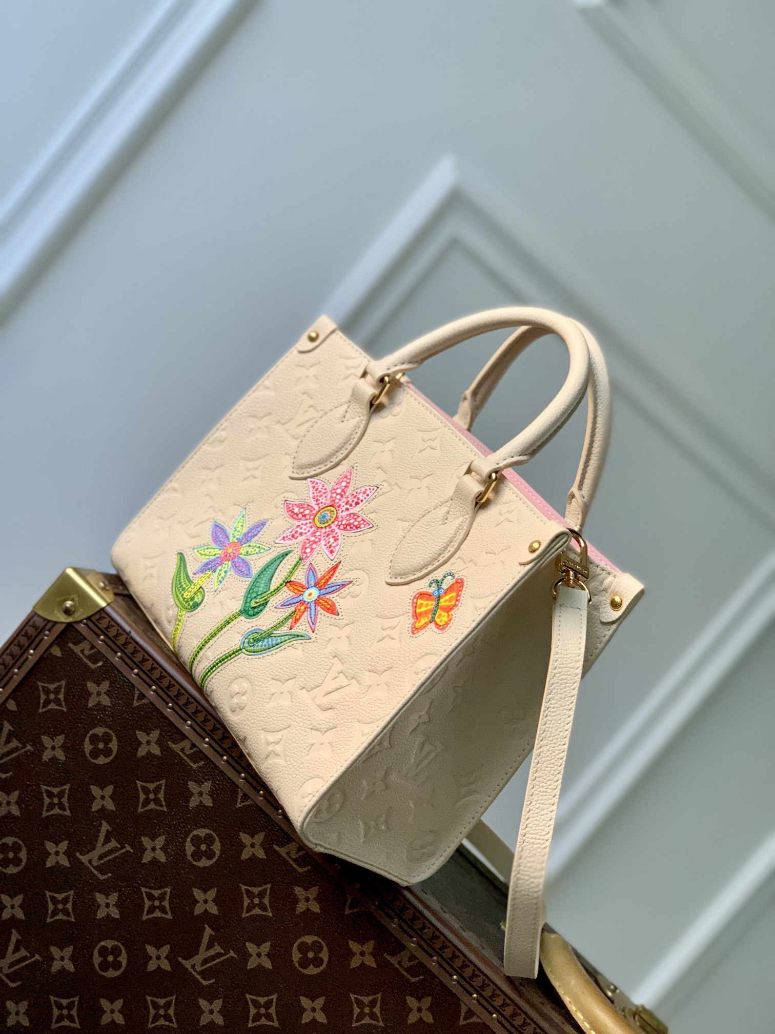 Louis Vuitton Onthego Bag