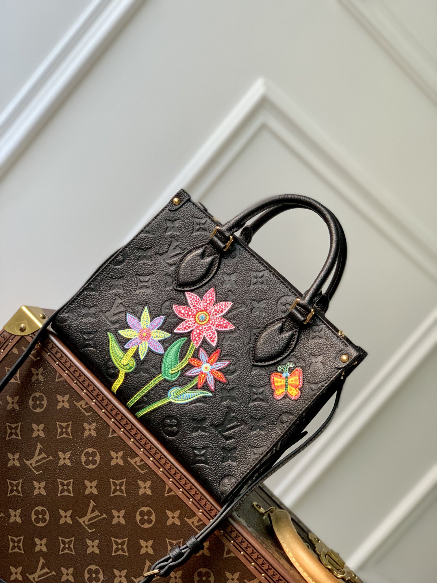 Louis Vuitton Onthego Bag