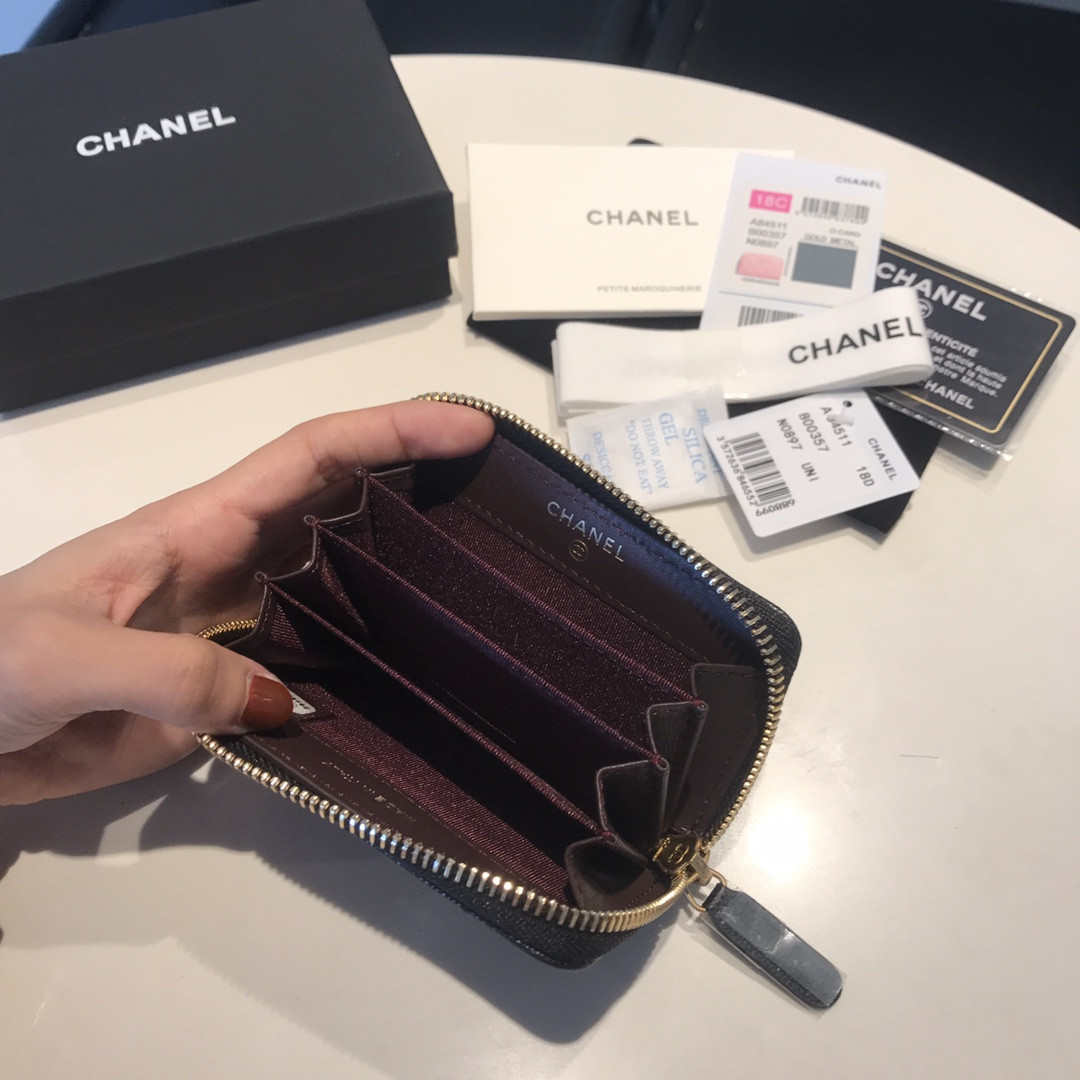 Chanle Zipped Wallet