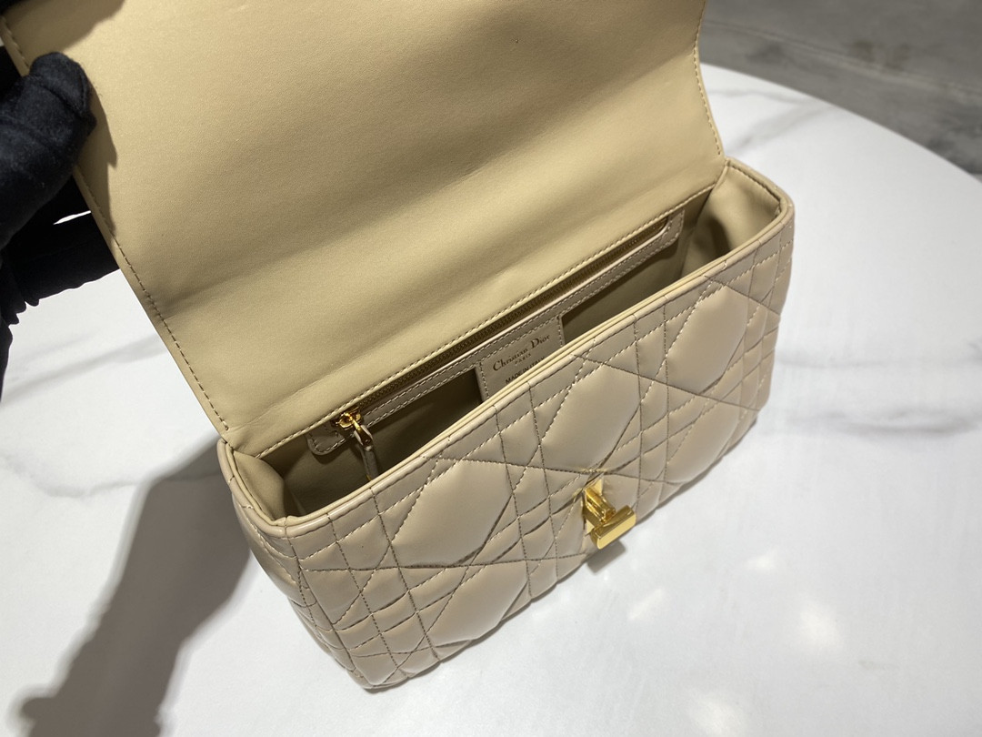 Medium Dior Caro Bag