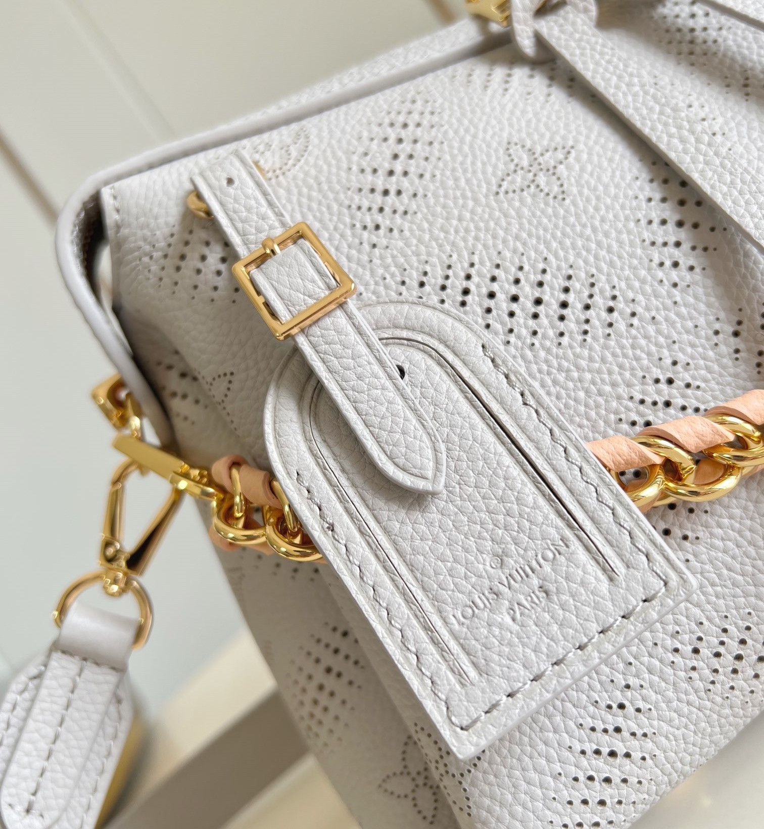 Louis Vuitton Hand It All Small Handbag