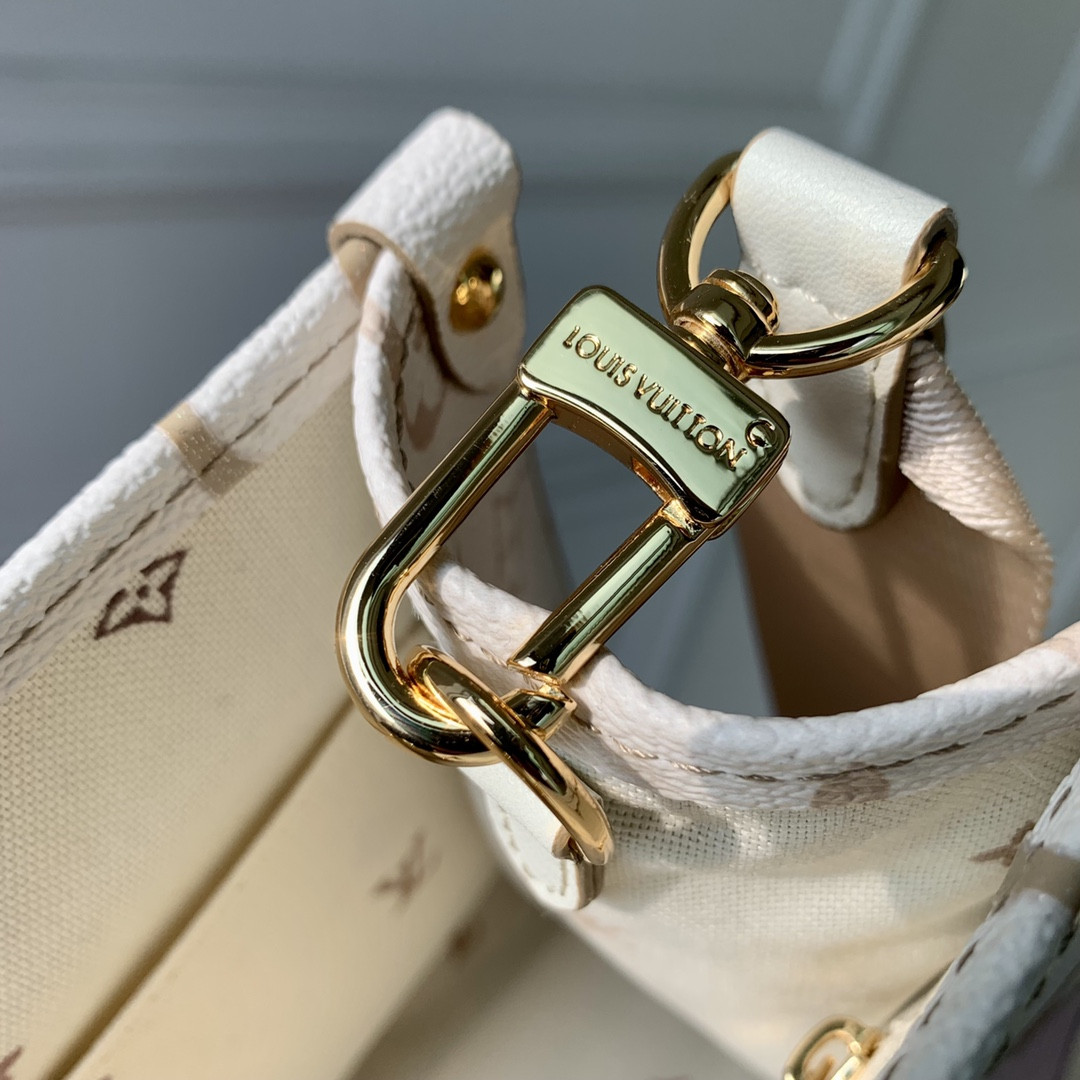 Louis Vuitton Onthego Bag