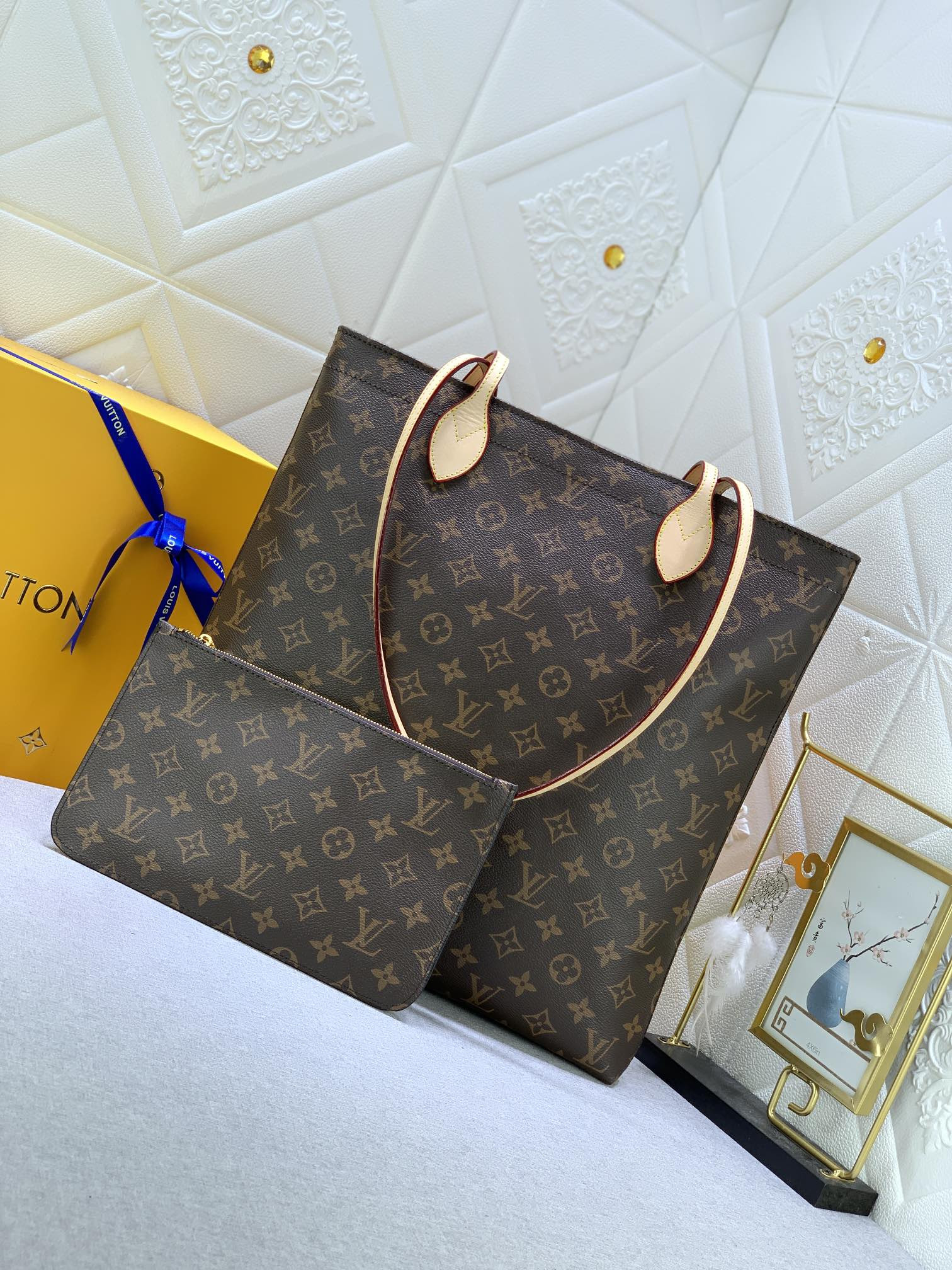 Louis Vuitton Carry It| Bag