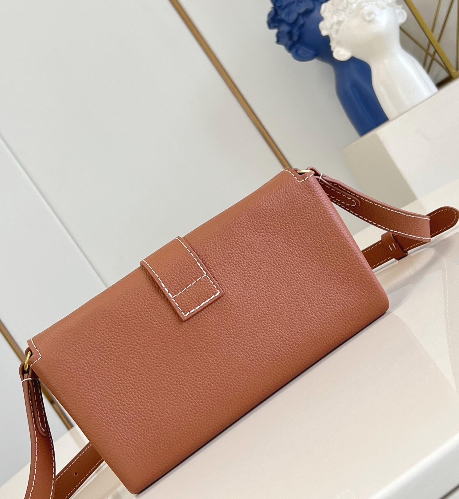 Louis Vuitton Wallet On Chain Handbag