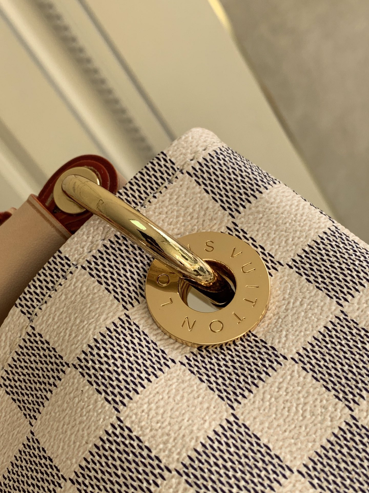 Louis Vuitton Artsy Bag