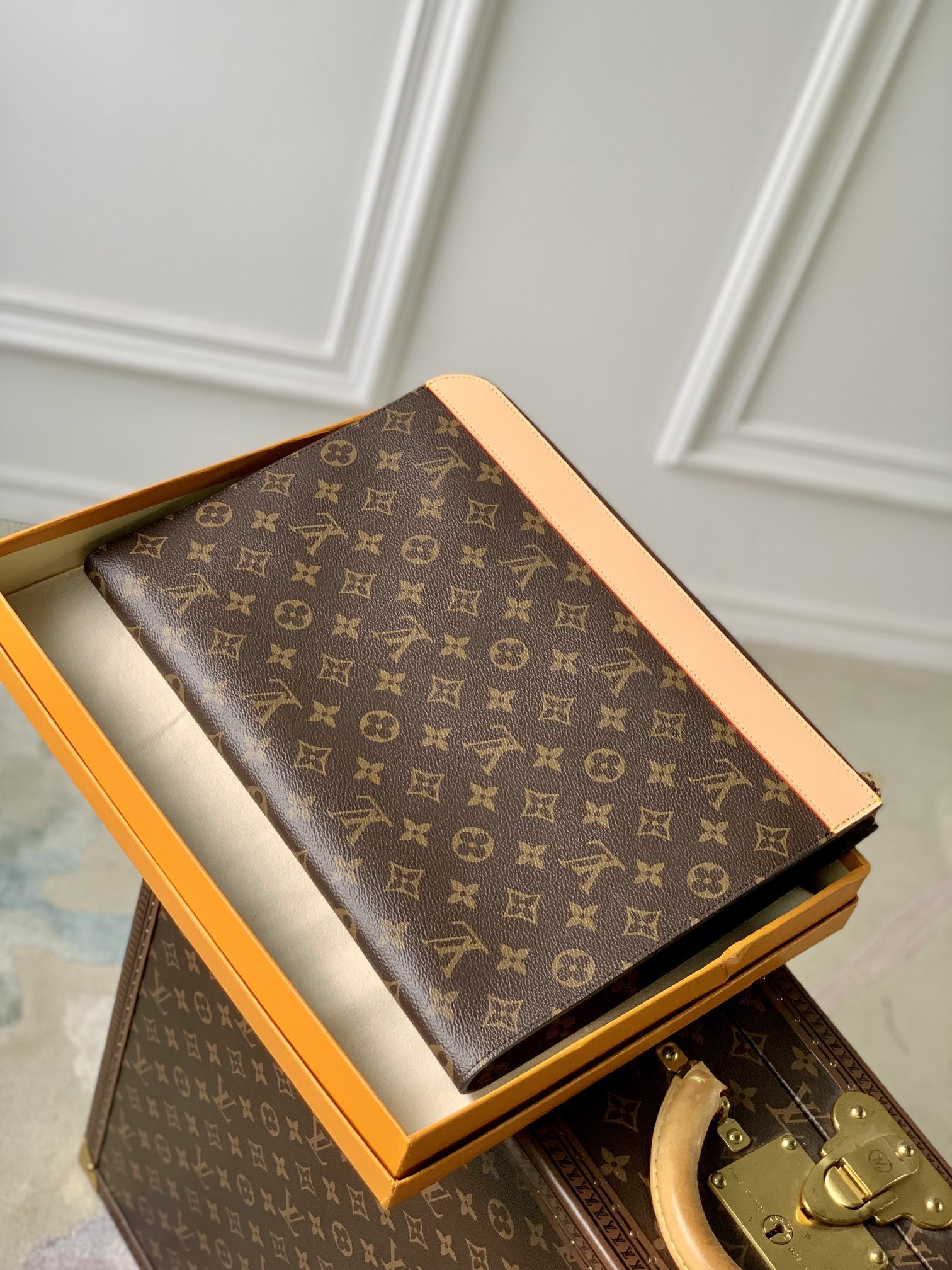 Louis Vuitton Pochette Jour Bag