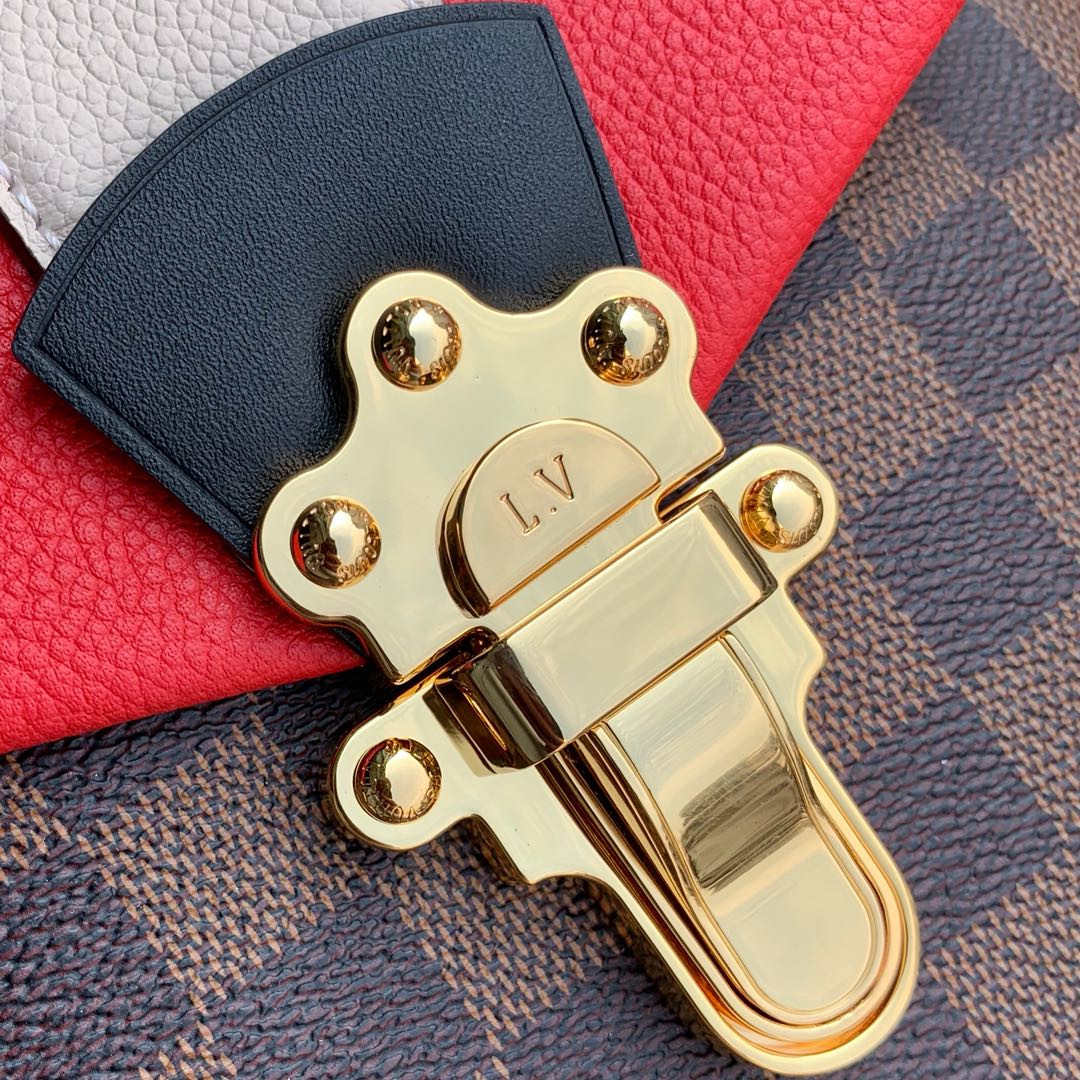 Louis Vuitton Clapton Bag