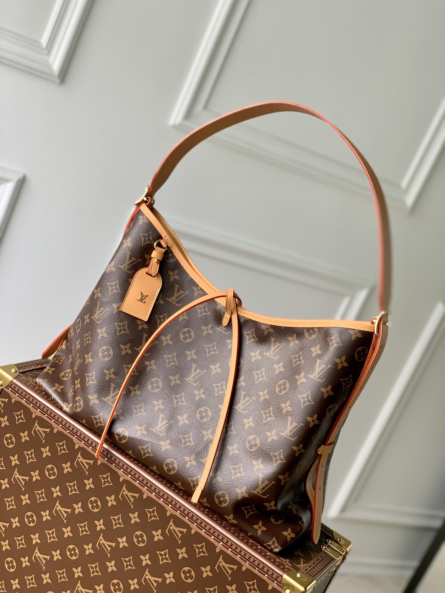Louis Vuitton Carryall Bag