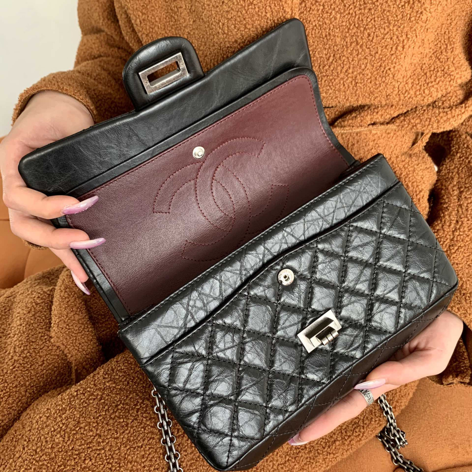 Chanle Reissue 2.55 Handbag