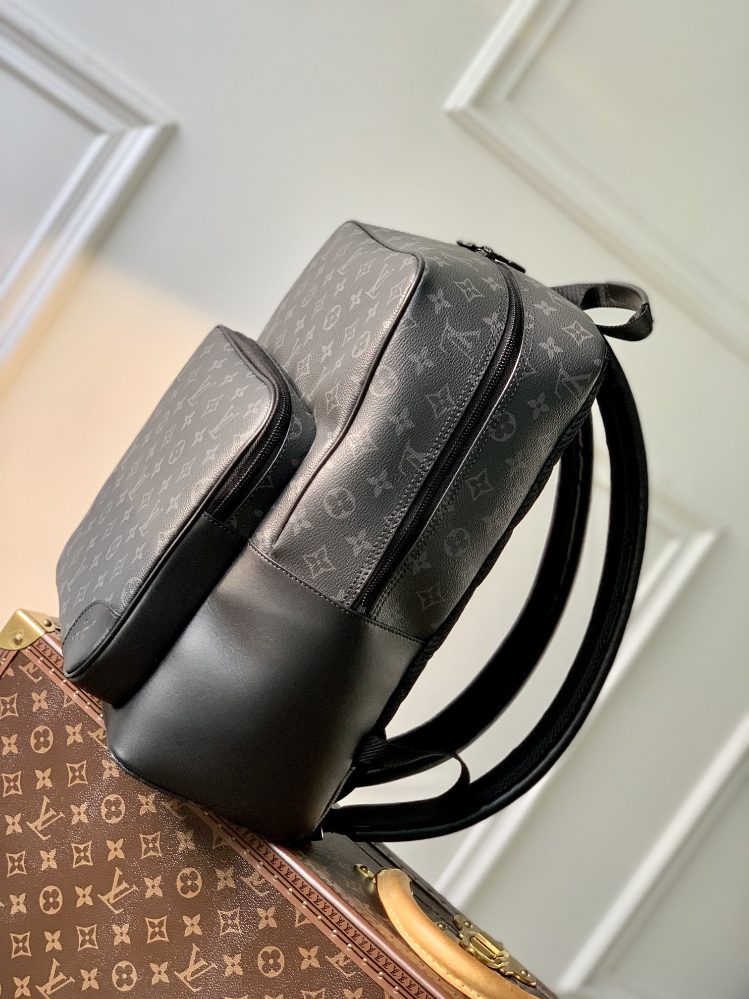 Louis Vuitton Dean Bag