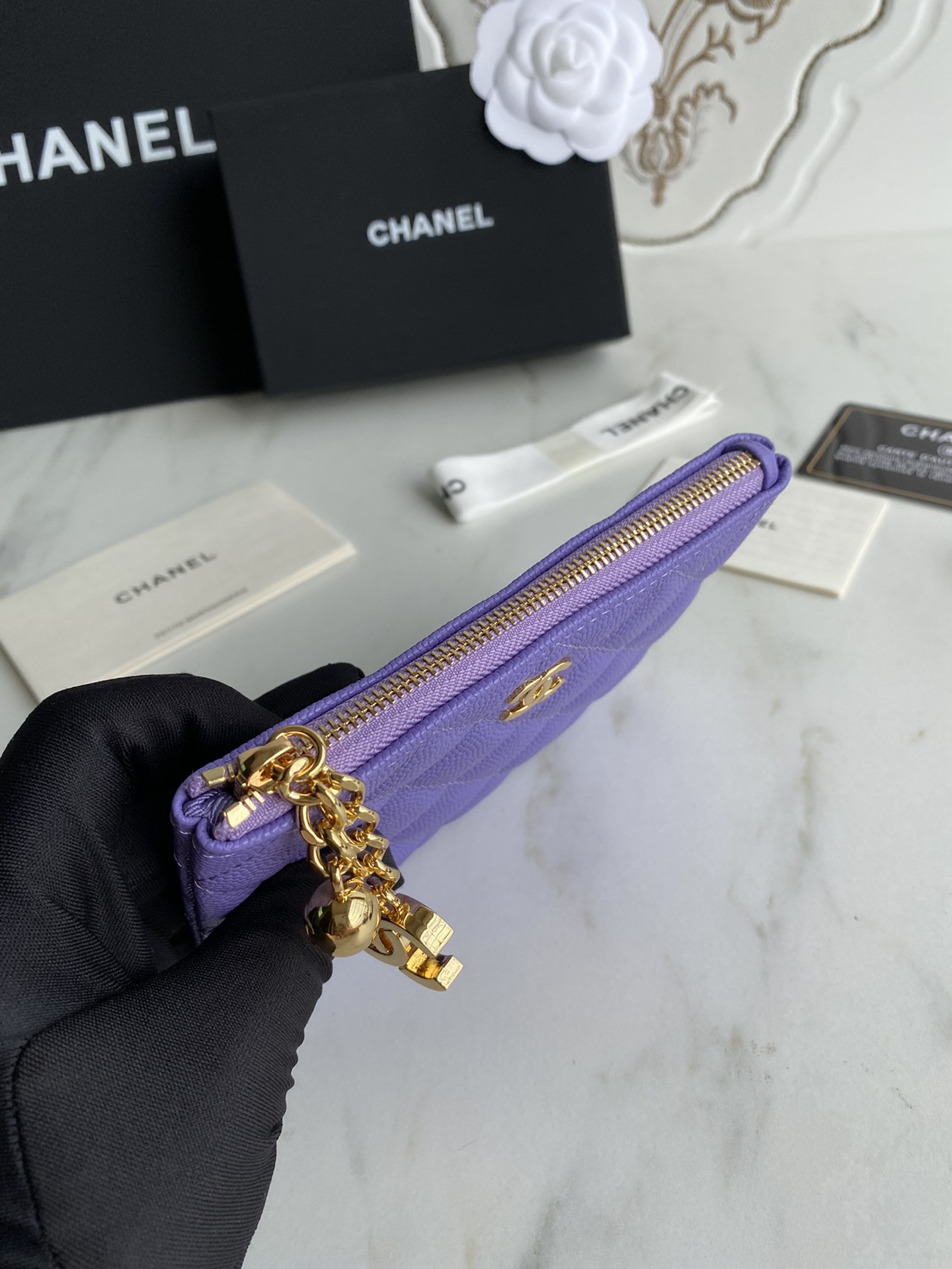 Chanle Zipped Wallet