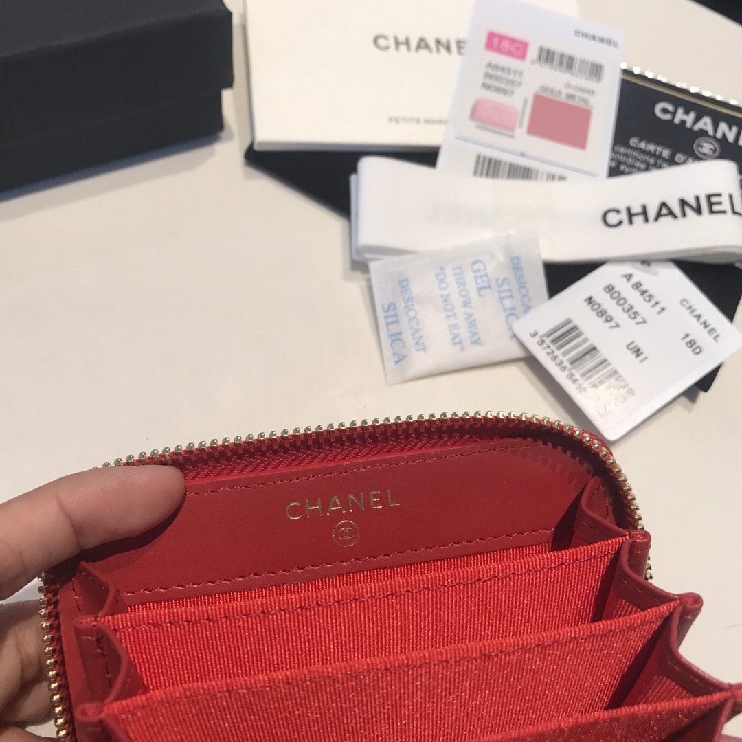 Chanle Zipped Wallet