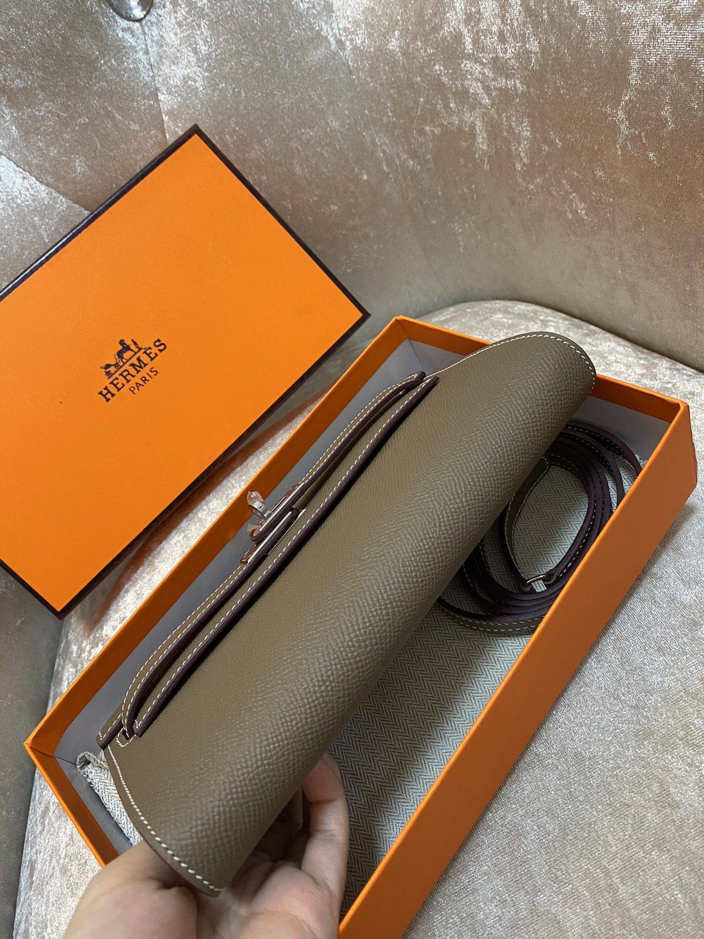 Kelly Classique To Go