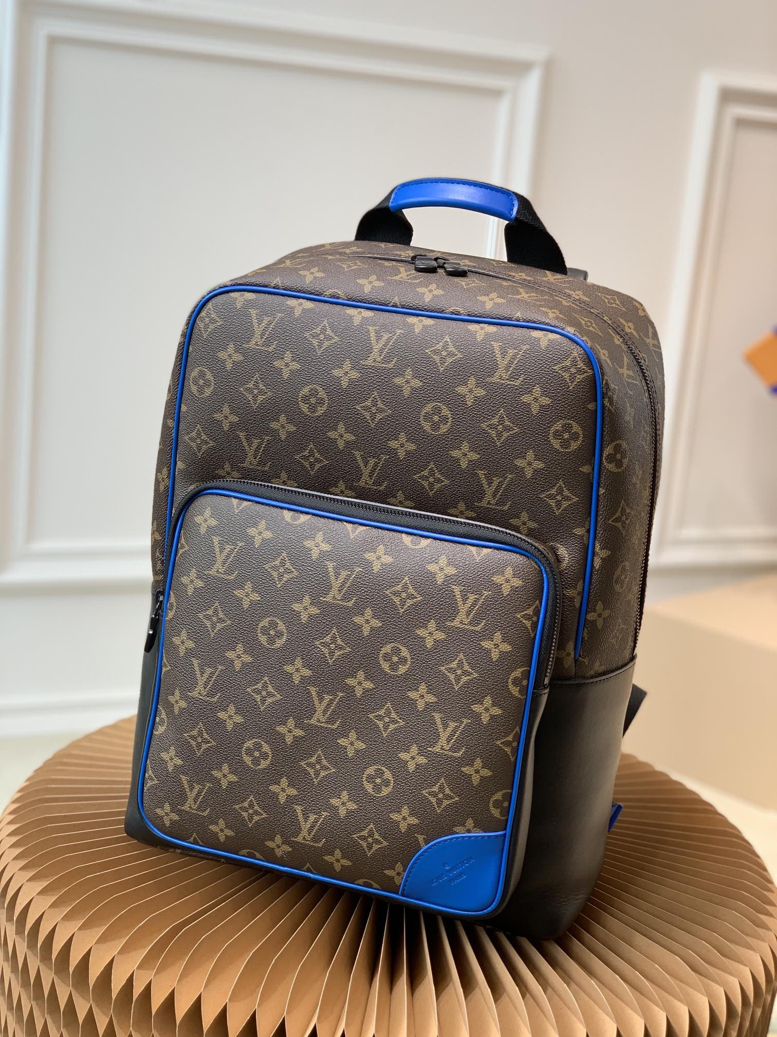 Louis Vuitton Dean Bag