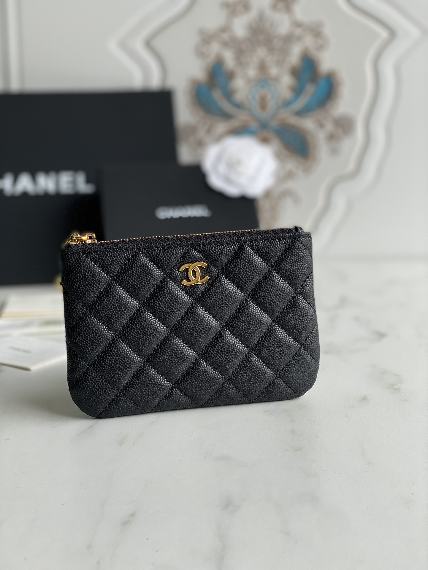 Chanle Zipped Wallet